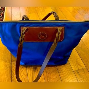 Dooney & Bourke large zip tote